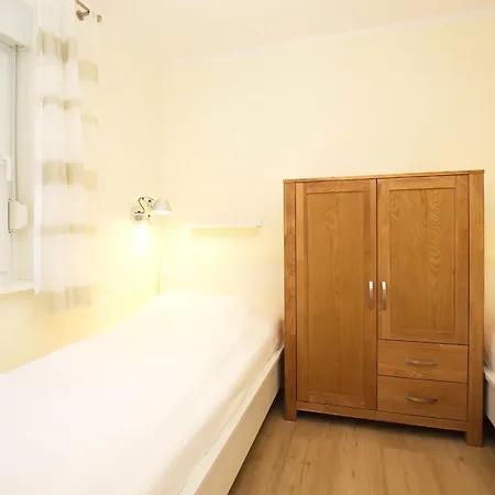 Дом отдыха Urlauberdorf Haus 38b Больтенхаген